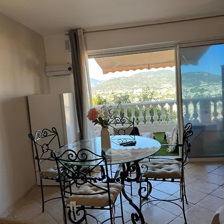 Baie Des Anges شقة *