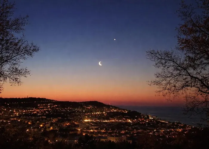 Baie Des Anges Apartamento