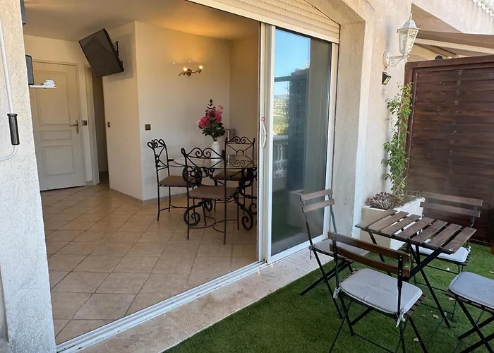 Baie Des Anges Apartamento *