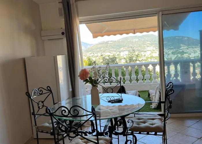 Baie Des Anges Apartamento *