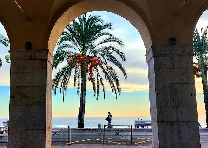 Baie Des Anges Apartament